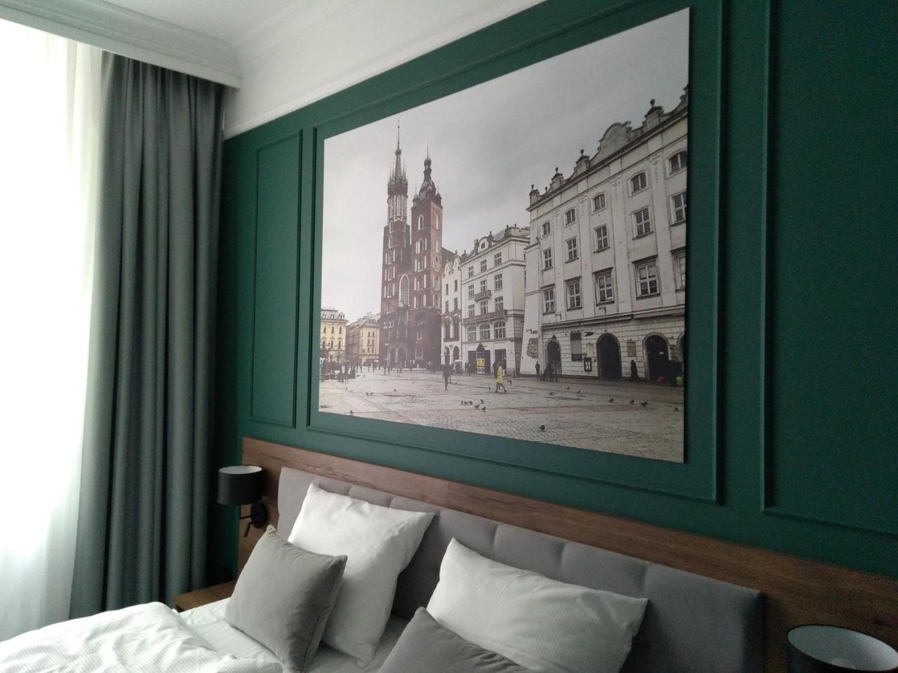Vinfort Aparthotel Krasków Eksteriør bilde