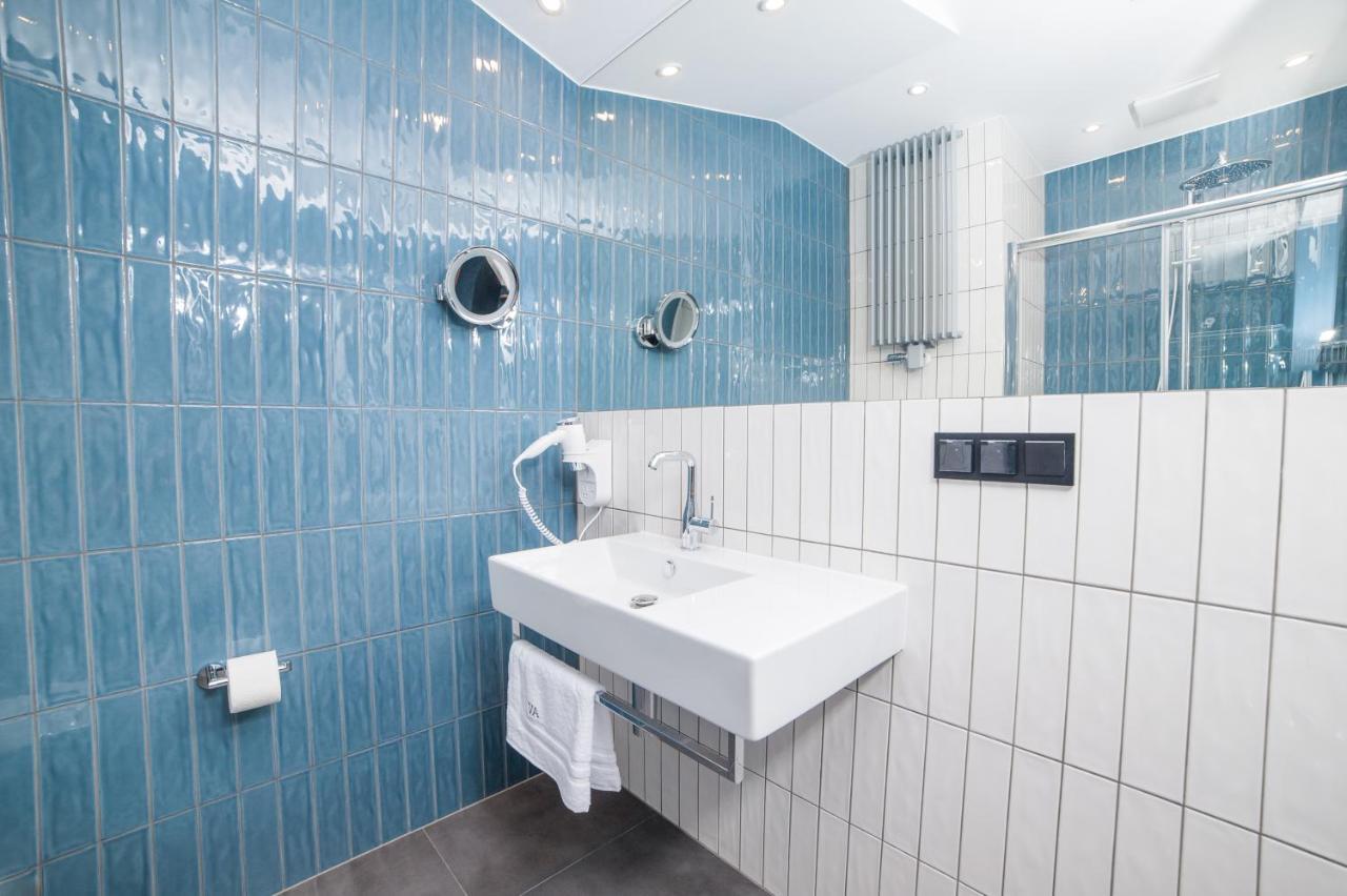 Vinfort Aparthotel Krasków Eksteriør bilde